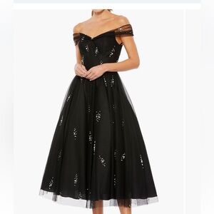 NWT Mac Duggal Off the Shoulder Beaded Chiffon Dress